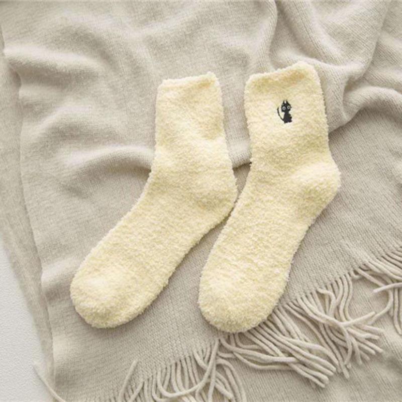 Bordado gato espessamento feminino algodão adorável pelúcia manter quente sono senhoras engraçado bonito meias de inverno