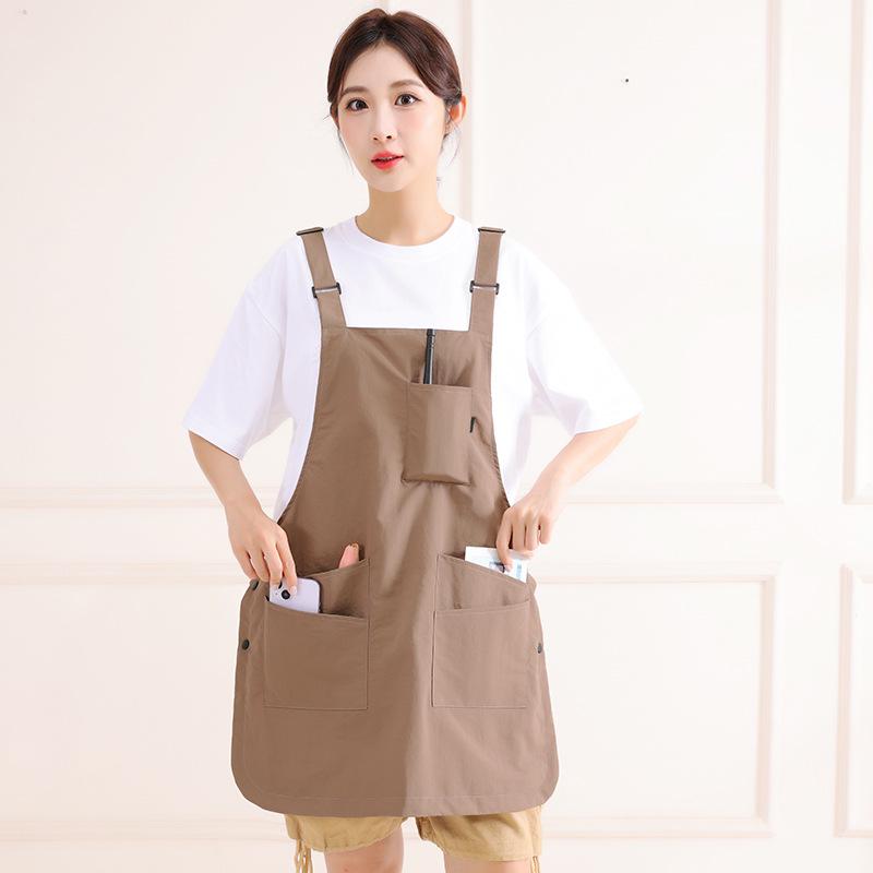 Wendbarer wasserabweisender Damen-Schürzenweste im koreanischen Stil: Fleckgeschützte, leichte Arbeitskleidung für Catering und Küche.