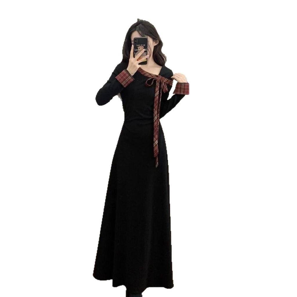 Hepburn-Style Black Butterfly Bow Slim Dress - Early Spring 2026