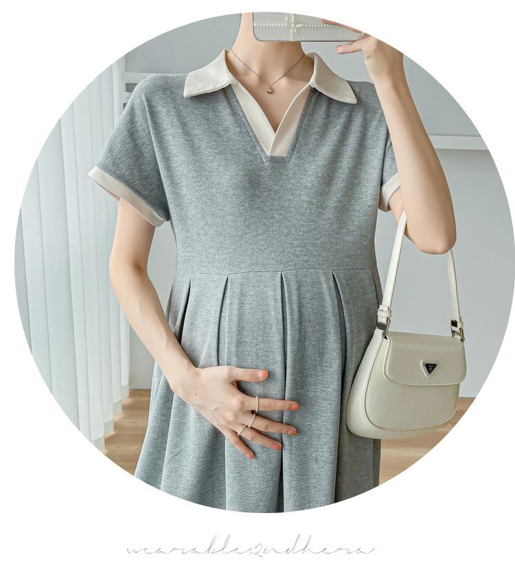 Neues Sommer-Colorblock-Umstands-Polokleid - Locker gefaltet, Bauchbedeckend, Große Größen