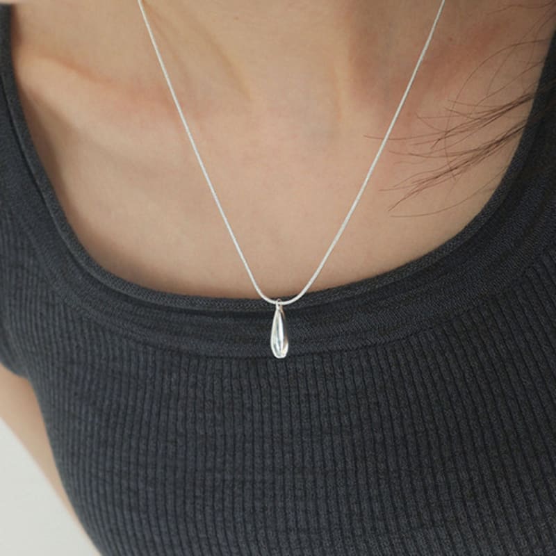 modernlike silver 925 plum drop necklace
