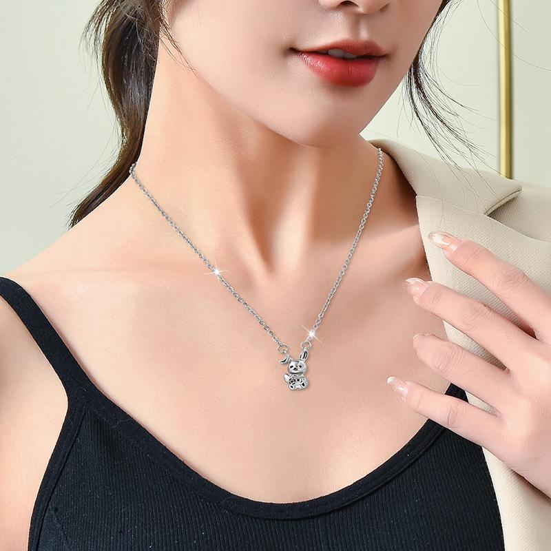 Elegant Titanium Steel Rabbit Pendant Necklace For Women In Shiny Gold And Silver