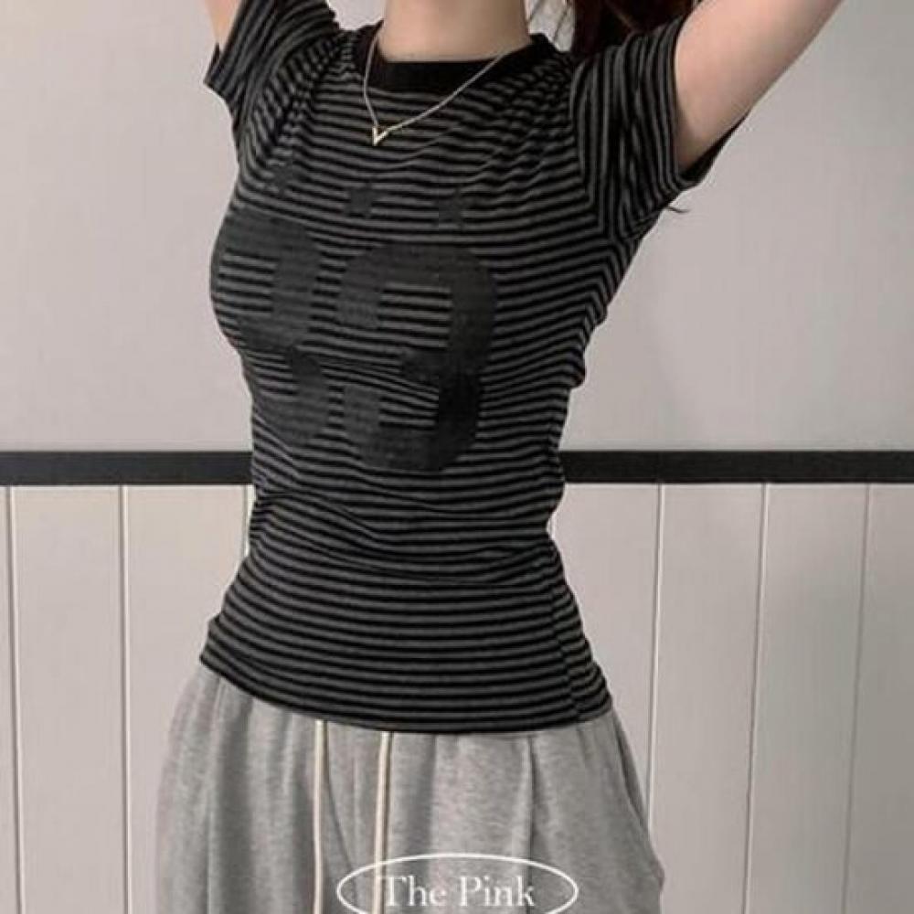 The Pink Slim FiT Color Block STripe Number PrinTing T shirT