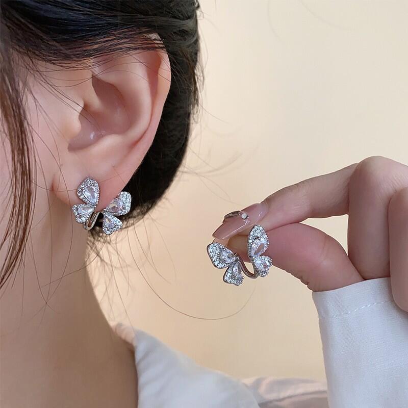 Boucles d'oreilles papillon en zircon de luxe uniques élégantes en strass brillantes pour femmes bijoux d'oreille charm tendance cadeaux