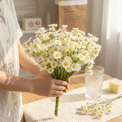 Deko & Wohnaccessoires – Künstliche Blumen & Kränze