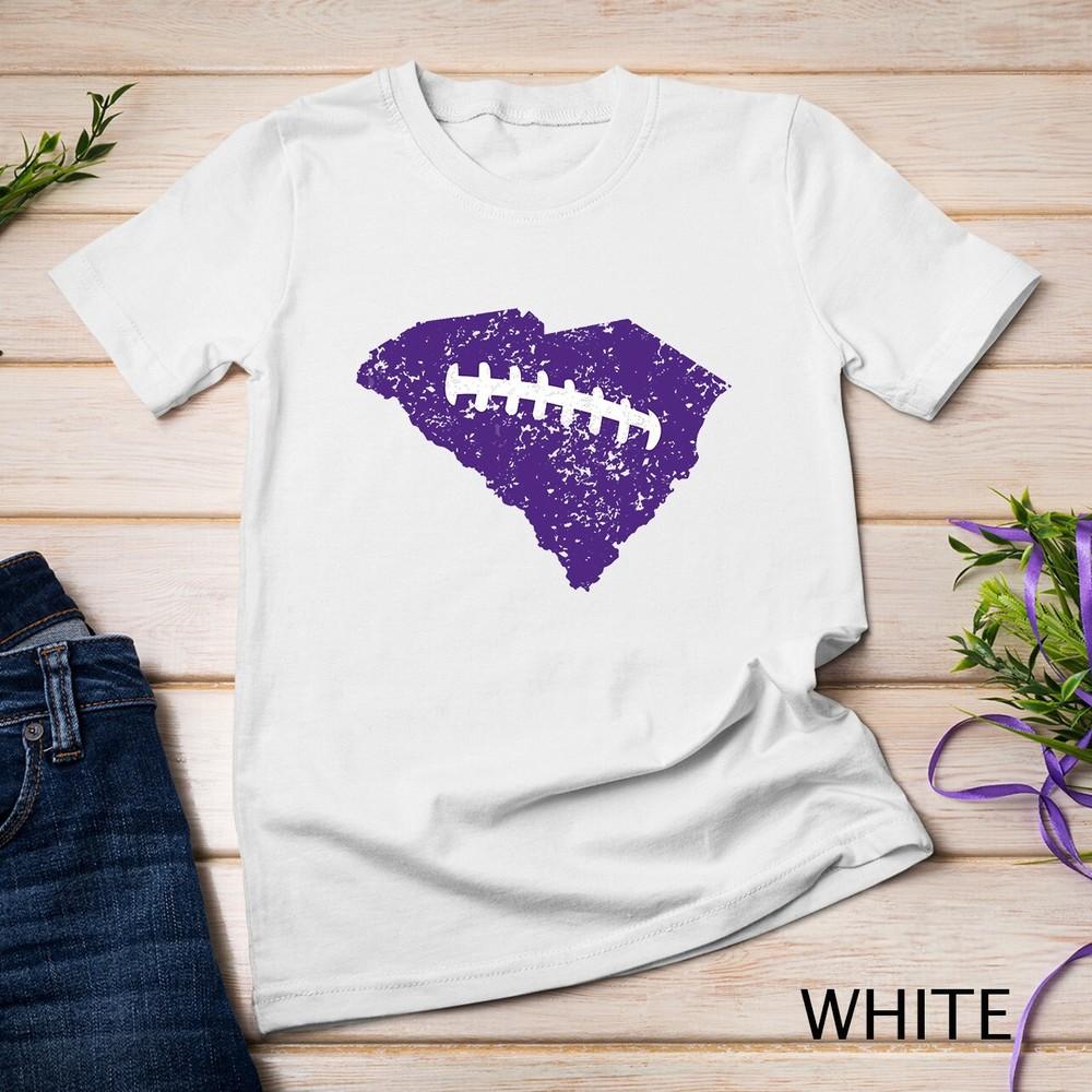 

South Carolina Football Laces Distressed US State SC PURPLE Unisex T-shirt XL