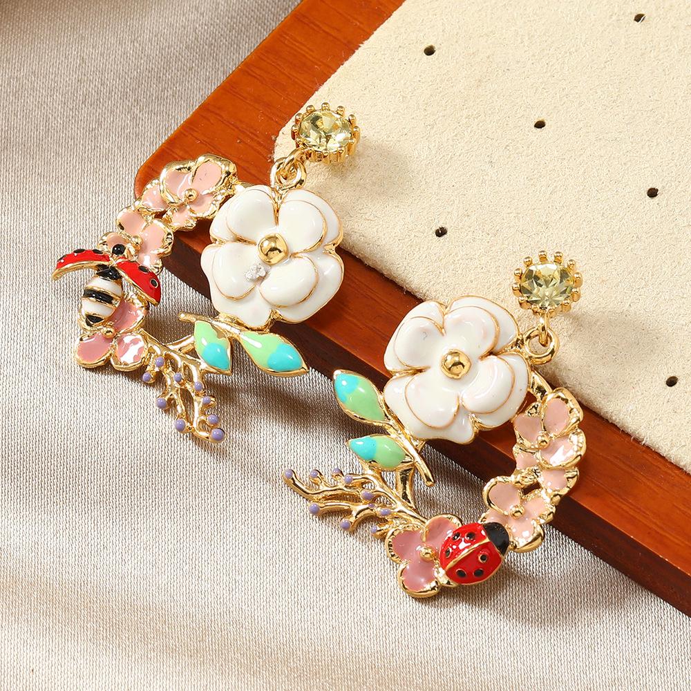 Fashionable Elegant Glazed Flower Bee Earrings - Colorful Sweet Design