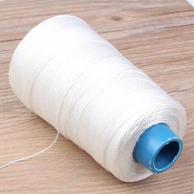 Döşeme ve El Dikişi Ağır Kumaşlar için 300 M Naylon İplik