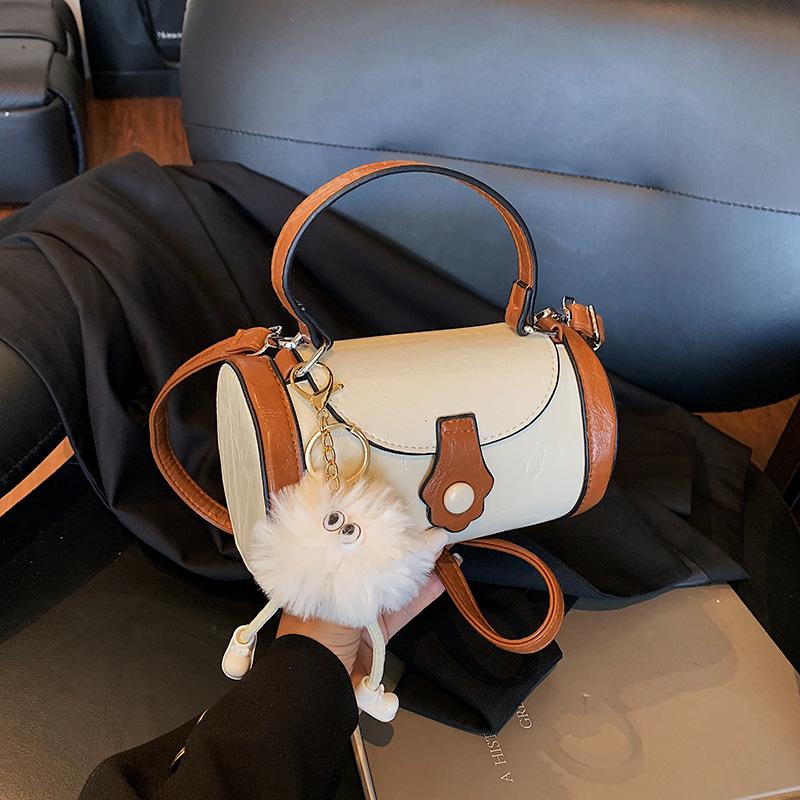 

Premium sense retro contrasting color handbag women s new fashion versatile shoulder messenger bag pillow bag