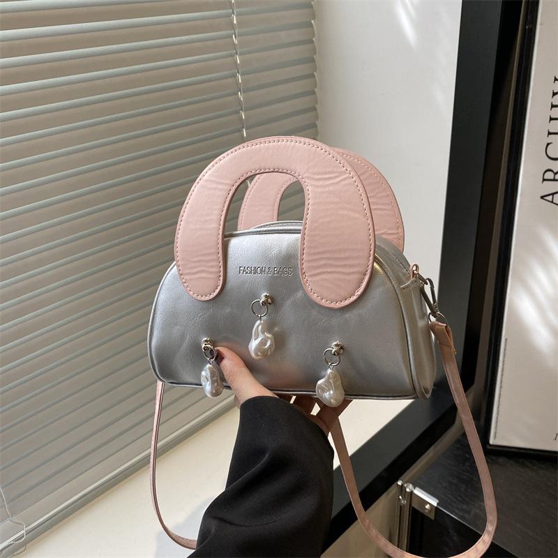 Niche Design Single Shoulder Handbag Bag Women's Summer 2025 New High-end Versatile Messenger Bag Contrasting Color Shell Bag