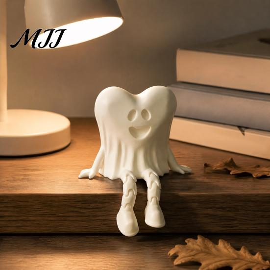 Desktop Halloween Decorations 3D Printed Heart-Shaped Ghost Figurine with Movable Joints, Sitting Dangling Leg Gifts for Couples Statue, Matte