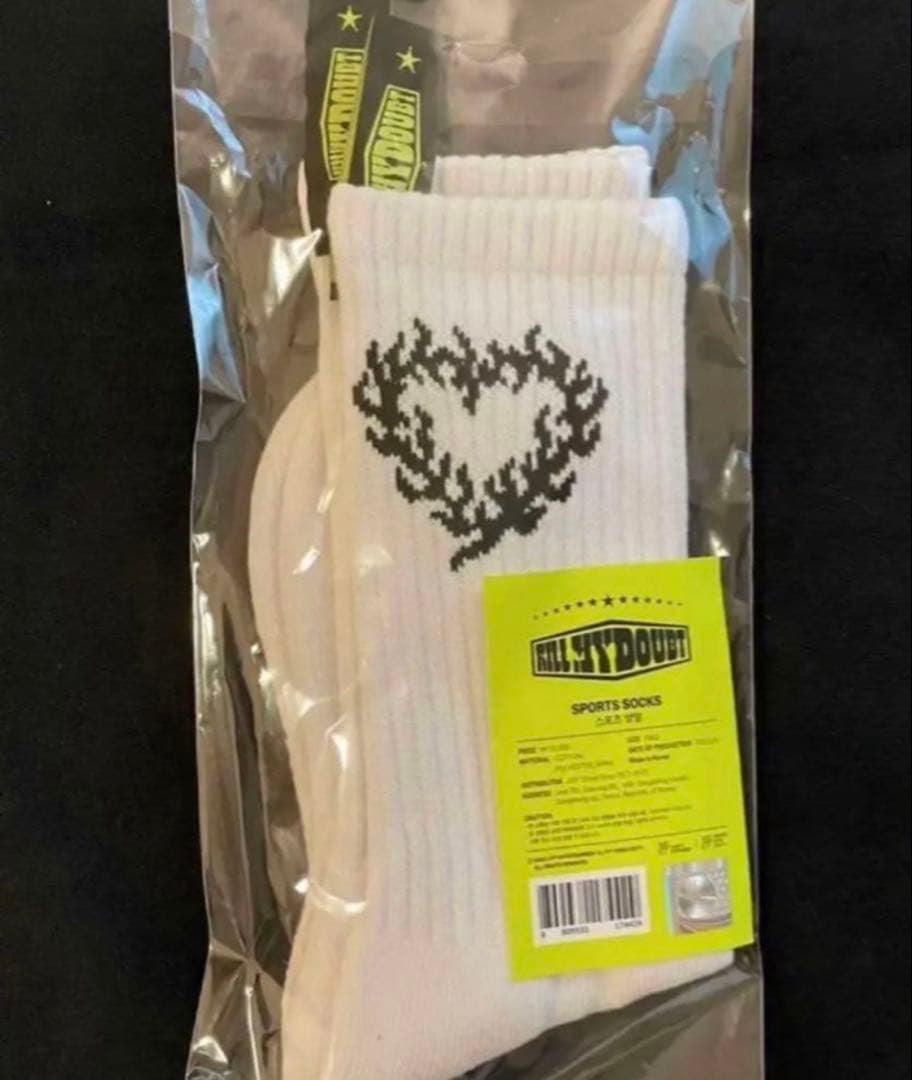 [USED] Korea Exclusive ITZY Pop-Up KILL MY DOUBT Sports Socks