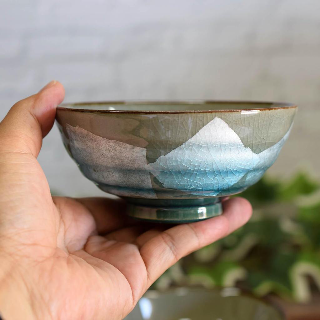 Waza no Kura Pair Rice Bowls - Stylish Japanese Tableware, Kutani Ware, Couple's Rice Bowls, Silver Glaze, Ceramic, High-End Brand, Made in Japan, Per