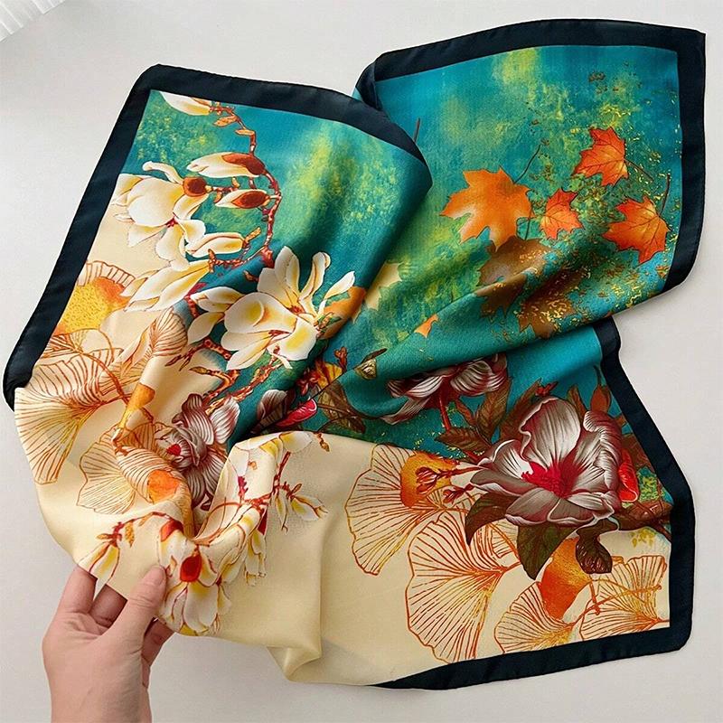 New Women's Silk Satin Hair Scarves Fashion Square Printed Headscarf 70cm Professional Accessories Designer Scarf Headband