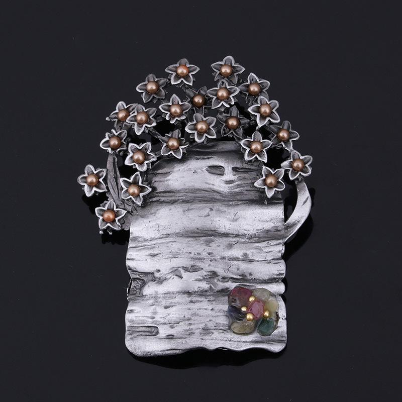 Retro Alloy Brooch, High-End Light Luxury Clothing Accessories, Metal Brooch, High-End Brooch Pin Jewelry