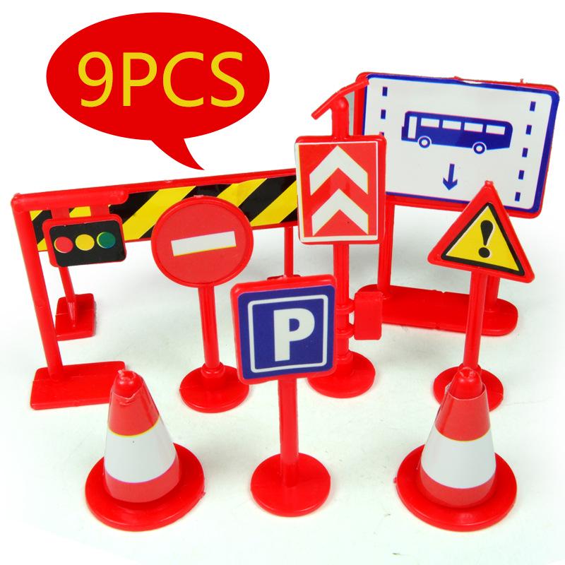 Children's Parking Scene 9-Piece Set with Traffic Lights & Signs