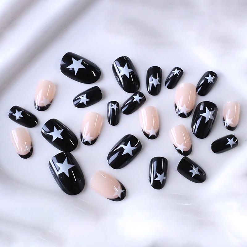 European & American Black Classic French Nail Art - Sweet Stars, Short Square/Round, Wearable