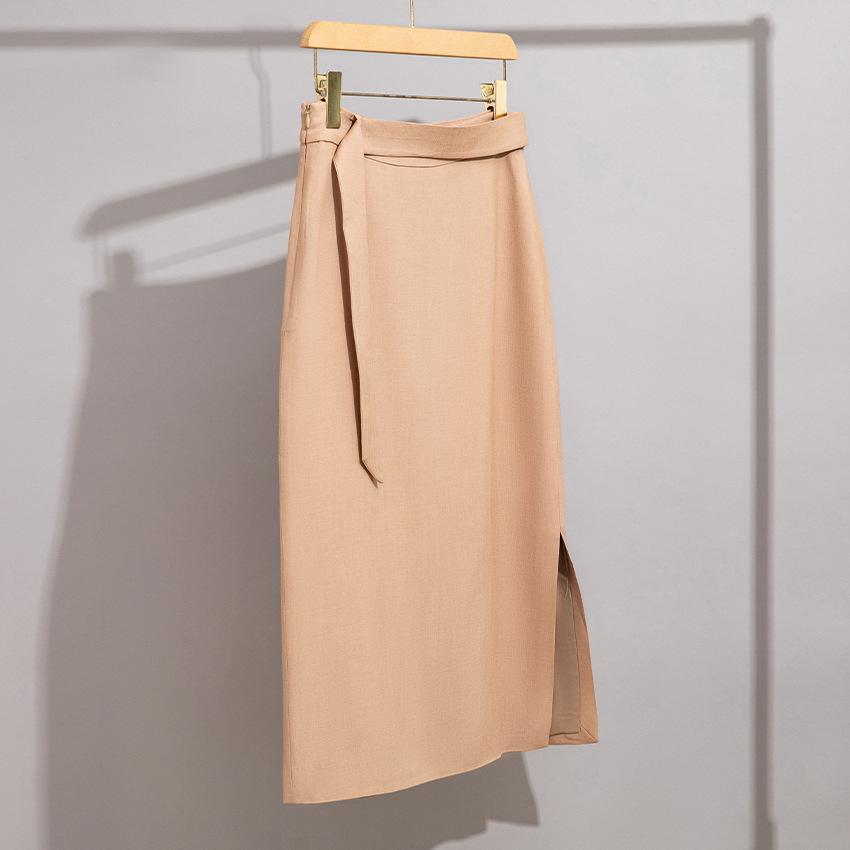 

Женская юбка из высококачественного ацетата с драпировкой и поясом — простая, повседневная, стиль осень 2024 Medium