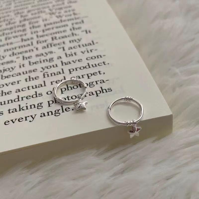 Elegant s925 Silver-Plated Star Pendant Hoop Earrings for Women - Simple, Versatile, and Luxurious Ear Jewelry.