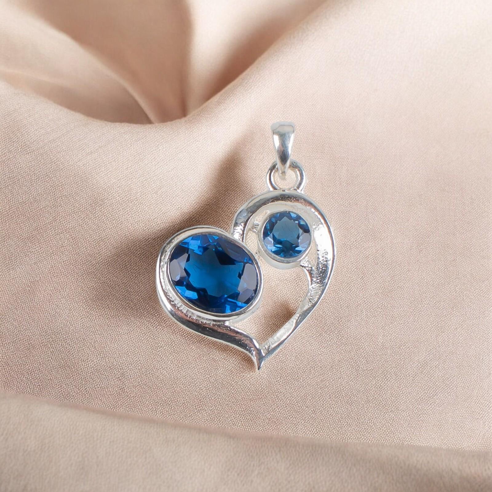 

London Blue Topaz Gemstone 925 Sterling Silver Jewelry Heart Pendant For Gift CP-3-2