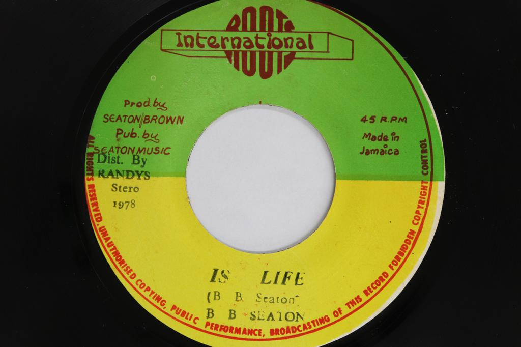 7inch Record B B SEATON - Is Life / Dub Wid Life 6542 ROOTS INTERNATI 1978 Jamaica Reggae, Ska & Dub Used