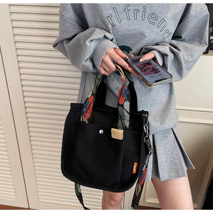 

Niche Fashionable Canvas Bag Women s Daily Work Commuter Handbag Large-capacity Single-shoulder Cross-body 24x16x23 чорний