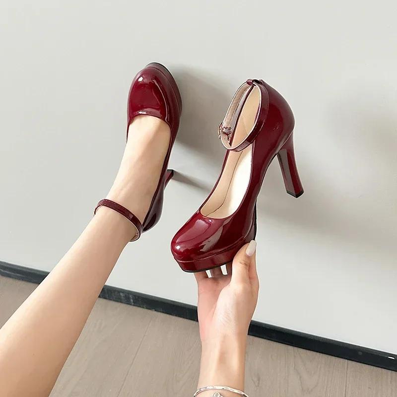 Fashion Thick-sole Waterproof Platform High Heels Model Show Sexy Black Patent Leather Dress Fashionable Ultra-high Heels Summer Large