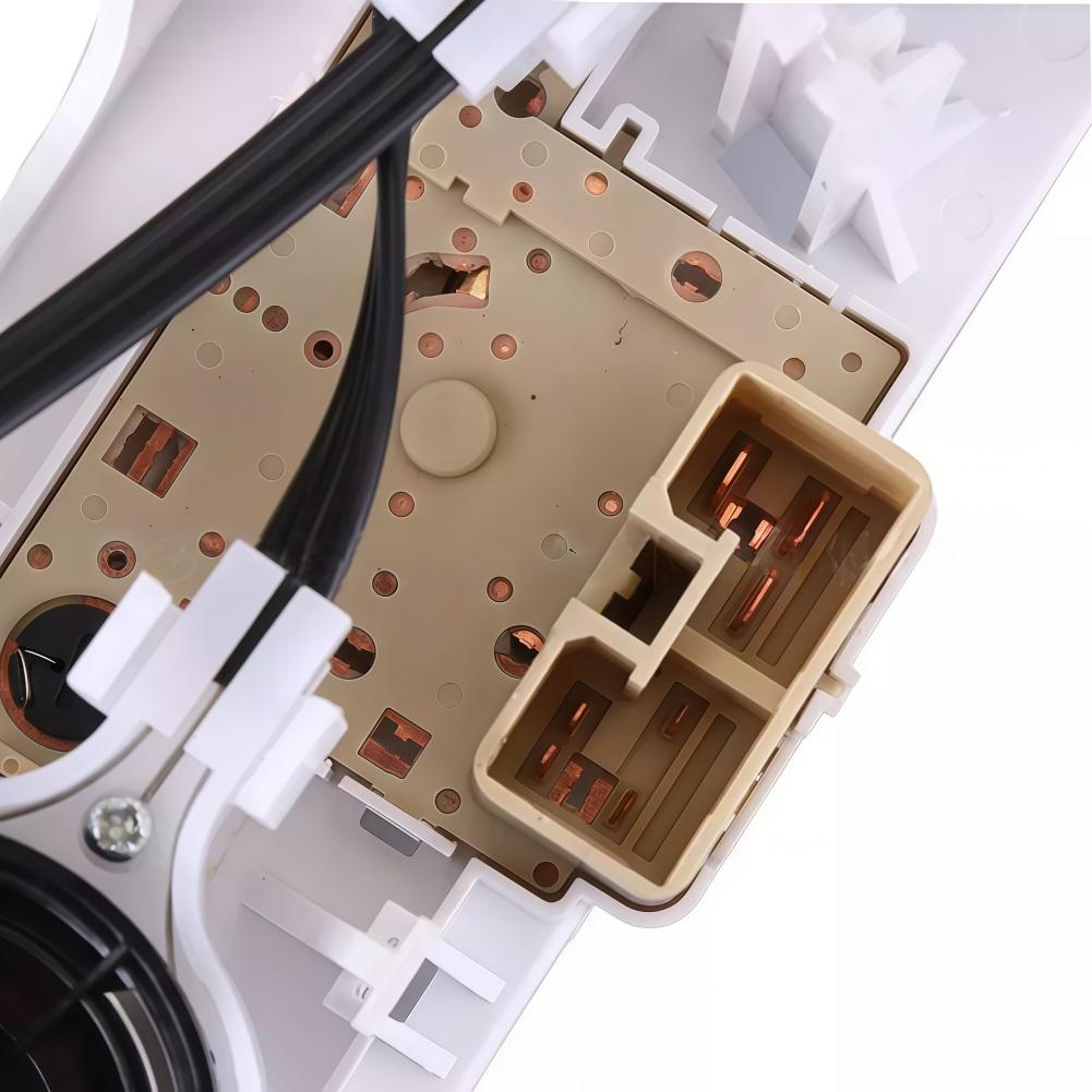 

For Hilux N70 Dashboard Control AC Switch Unit ON-OFF Mode Contact Type Switch Plastic Construction 1 Amp Current Rating China Mainland