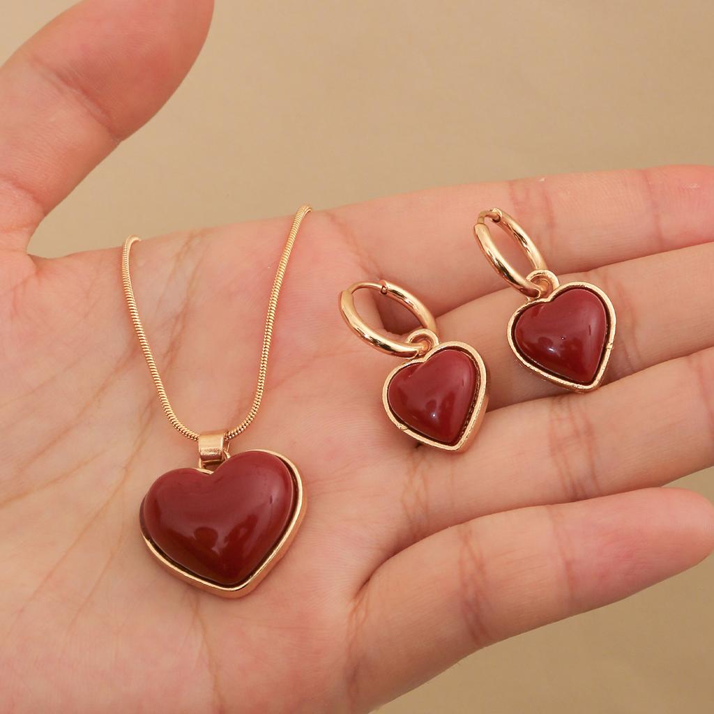 Hot-selling creative ring love shape pendant necklace women's and earrings elegant versatile jewelry set