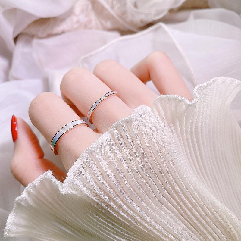 Korean Version of Simple Ins Titanium Steel Ring for Women White Shell Fashion Light Luxury Ring