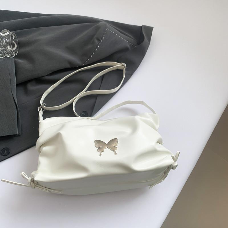 

Versatile Medium Tote Bag For Women Casual And Unique Design For Everyday Use білий