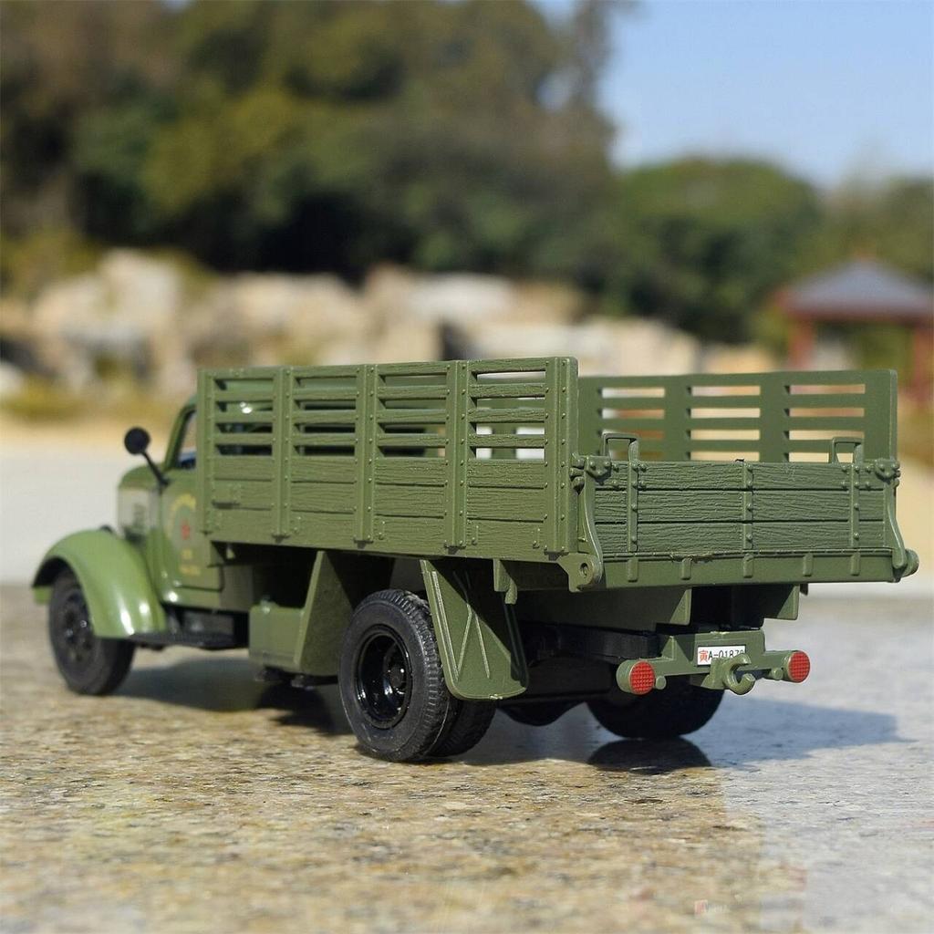 Klasický vojenský transportní nákladní automobil Čínské lidové osvobozenecké armády JieFang CA10 Simulace Odlévaná a hračková vozidla Zvuky a světlo 1:36 Model auta z lehké slitiny