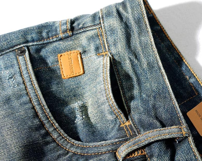 Calças Jeans Masculinas Afuniladas com Retalhos Desgastados - Rasgadas, Bordadas, Lavadas e com Efeito Desgastado para um Look Moderno e Versátil