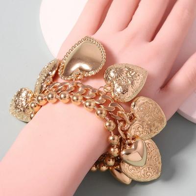 Bracelet Pendentif Pompon en Forme de Cœur Couleur Or Rétro pour Femmes Breloques Tendance Dames Accessoires de Collier Bijoux de Mode