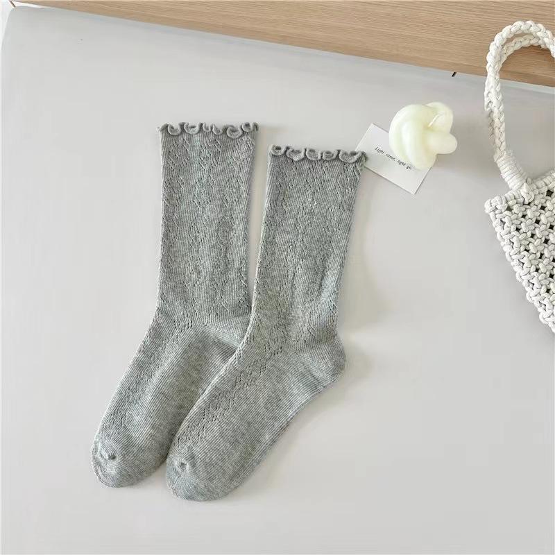 Spring and Summer High-end Socks, Women's Mesh Boneless Mid-calf Socks, Lightweight and Breathable, Stackable Socks Are Thin