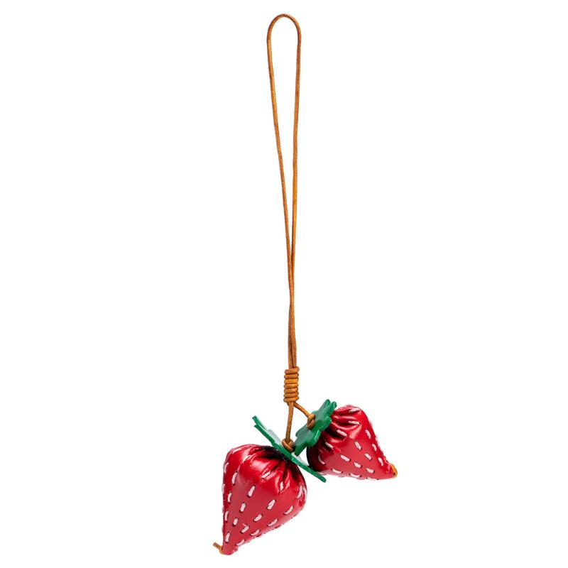 1 Piece 3D Strawberry Charm Cowhide Pendant High-End Strawberry Keychain Diy Decoration Bag Accessories