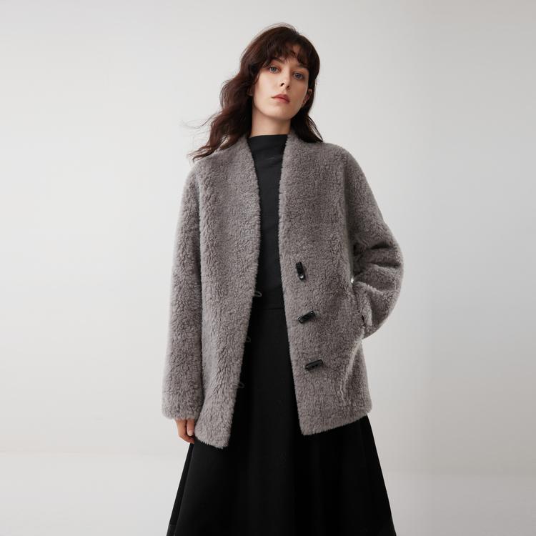 ELLE French Style Horn Button V-Neck Casual Loose Versatile Comfortable Long Sleeve Velvet Coat Women coats EF53418