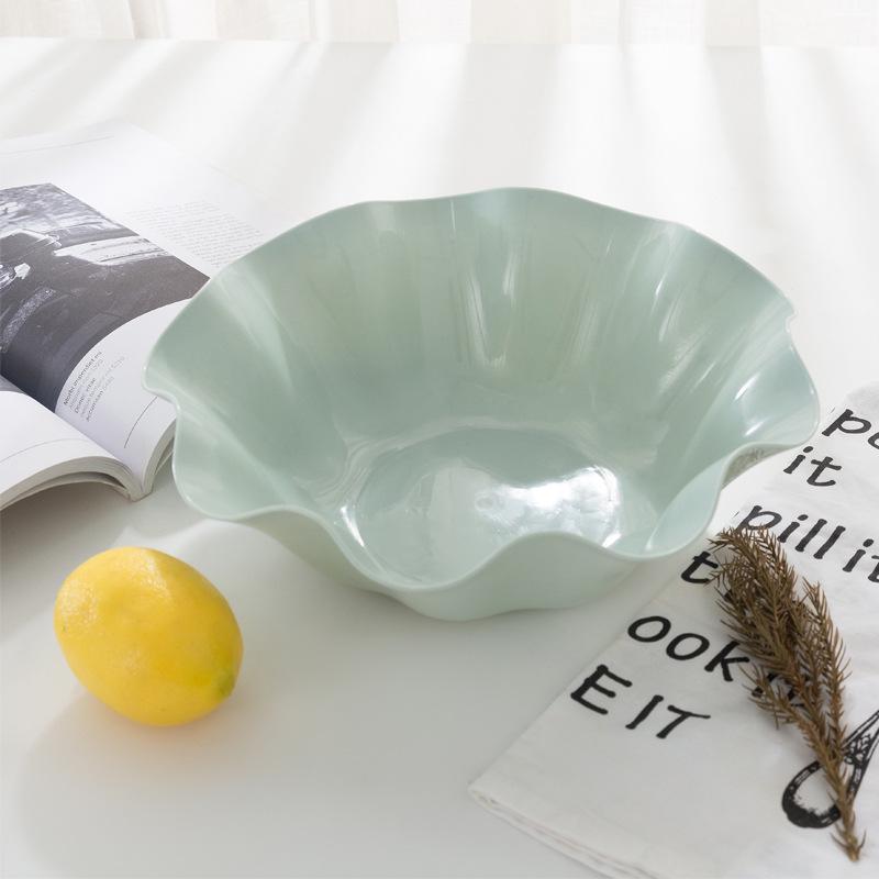European-Style Large Ruffled Fruit and Vegetable Bowl - Plastic Candy Dish for Living Room, Melon Seeds, Snacks, Dried Fruits.