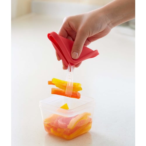 Asahi Denki Kasei Smile Kids Storage Containers with Tongs-shaped Lids (Set of 2) Mint Blue/Salmon Pink, 175ml (Made In Japan) ATN-0102