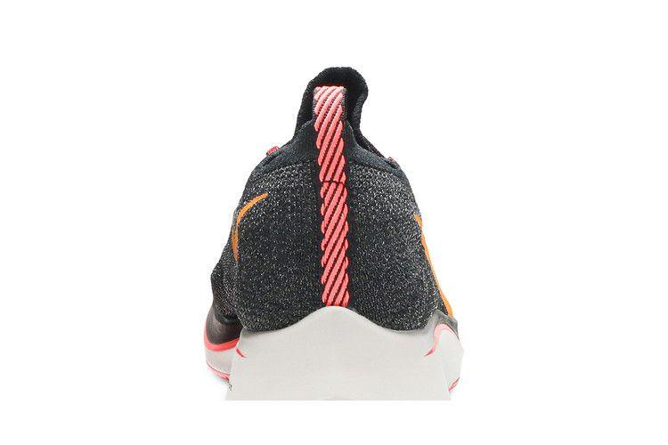 Men's Sneakers Nike Zoom Fly Flyknit Black Flash Crimson Black/Flash Crimson-Orange Peel-Moon Particle