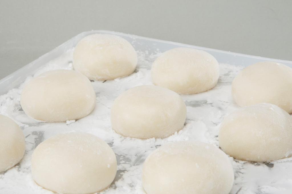 MK Seiko Mochi Round Cutter, Master, White, RMC-03W