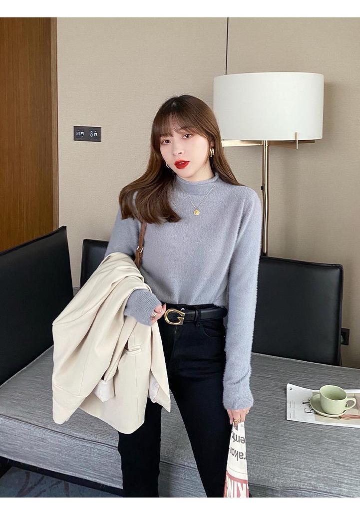 Women's Fleece-Lined Semi-High Neck Faux Mink Base Layer for Autumn/Winter