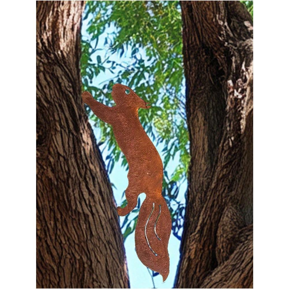 Creative Metal Tree Stump with Squirrel Silhouette, Iron Art Garden Sculpture, Outdoor Yard Decor Animal Figure