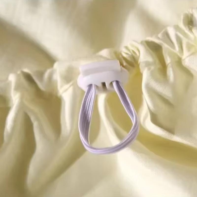 Breathable and Anti-Bacterial Mattress Topper with Air-Permeable Bed Pad for a Comfortable Night's Sleep