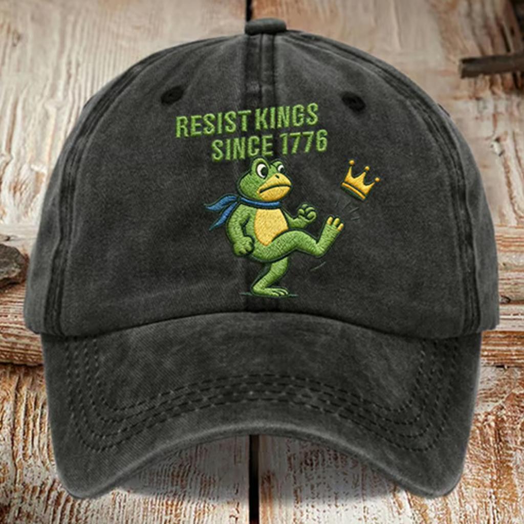 Washed Cotton Baseball Cap With Printed Distressed Soft Top Denim Hat For Men, European And American Retro Hat