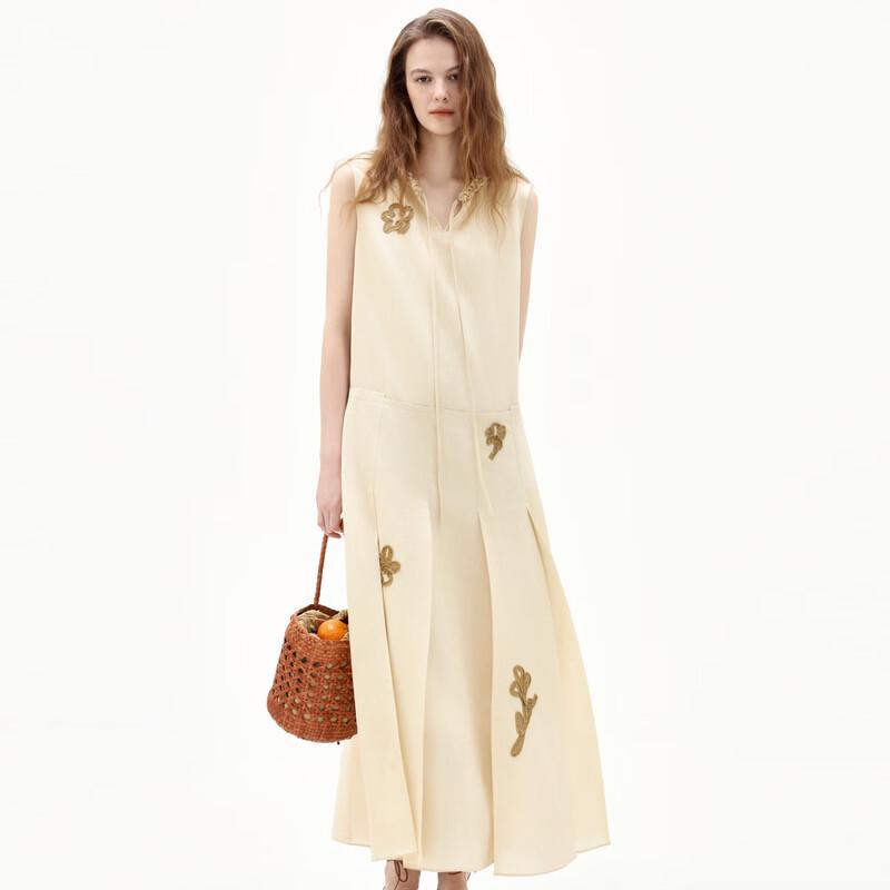 ELLE 2026 Summer Embroidered Sleeveless Pleated Dress M