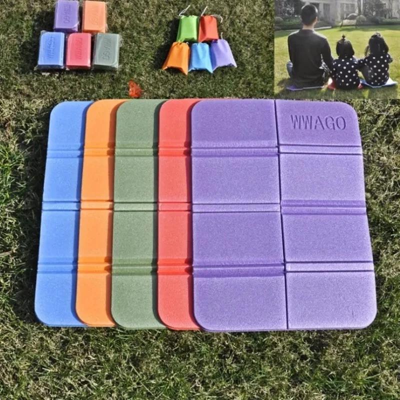 8 Couleurs Portable Simple Coussin Extérieur Pliant Coussin de Siège Tapis de Pique-nique Imperméable Résistant à l'Humidité EVA Produits Ménagers