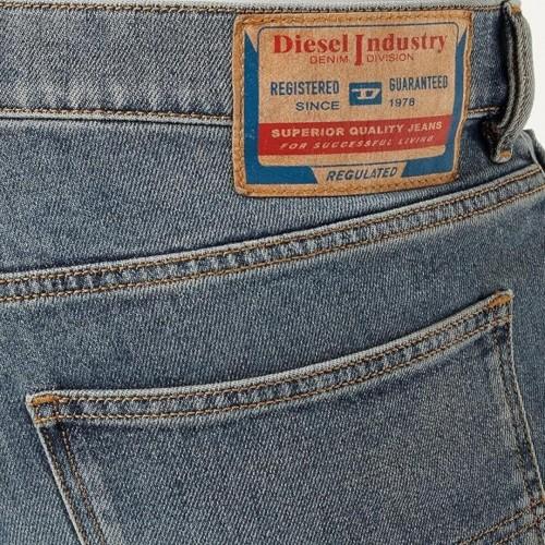 Diesel Mens D-Sark Straight Leg Jeans