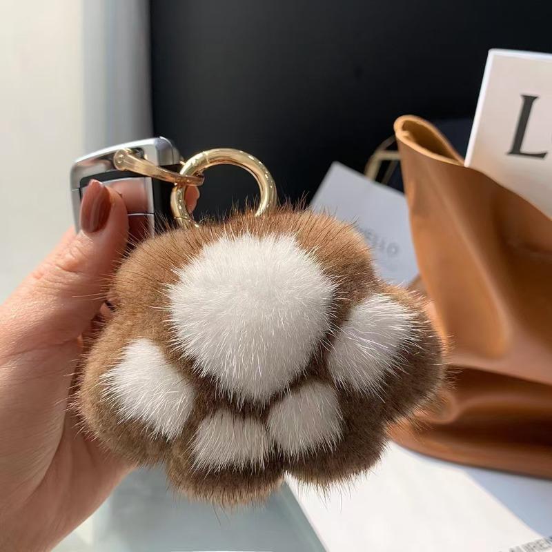 1 Piece Cat Paw Plush Pendant Bag Ornaments Cute Little Paw Car Key Chain Bag Pendant Keyrings Birthday Gift