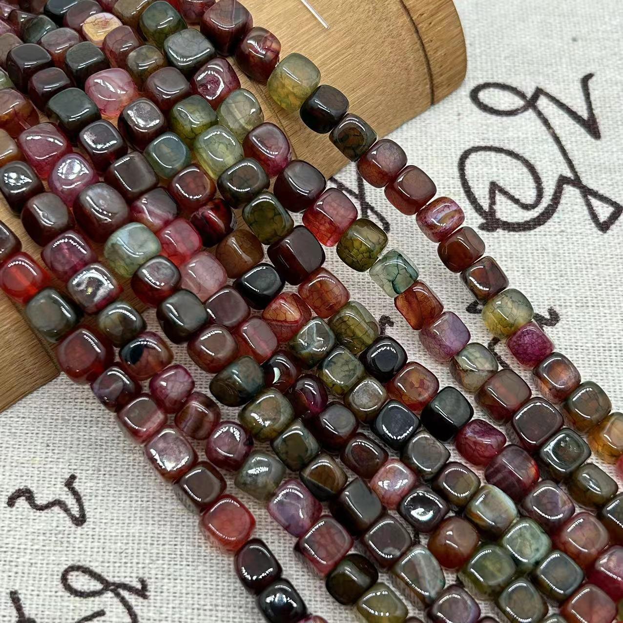 

Красочные бусины из агата в форме куба с рисунком дракона для самодельных украшений, бусины ручной работы Dragon Agate